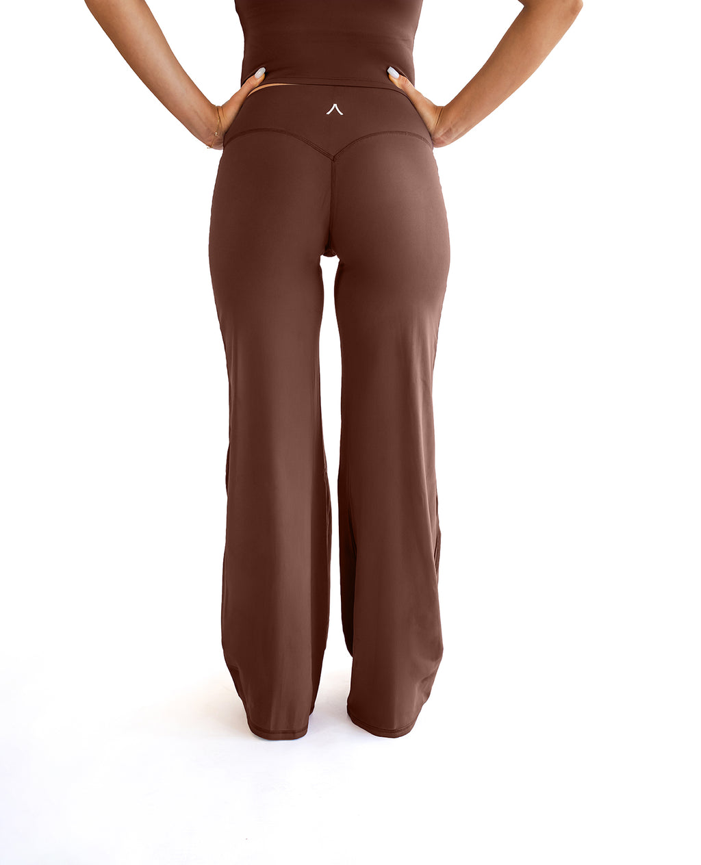 STRAIGHT LEG PANTS