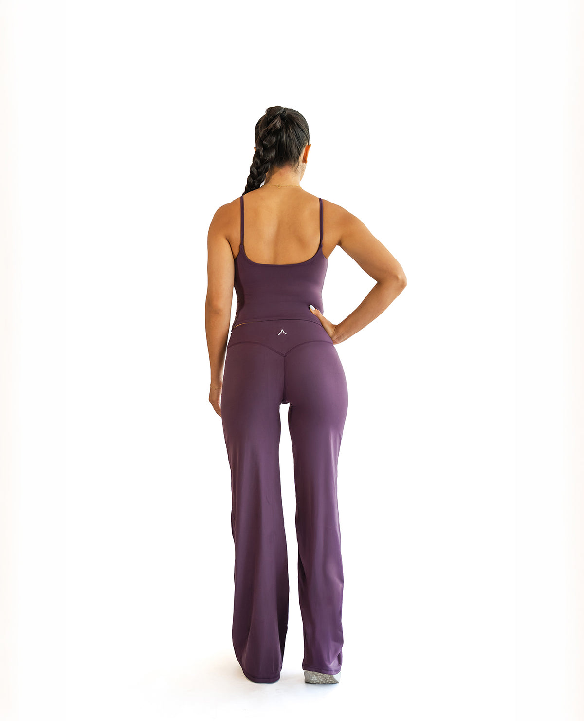 STRAIGHT LEG PANTS