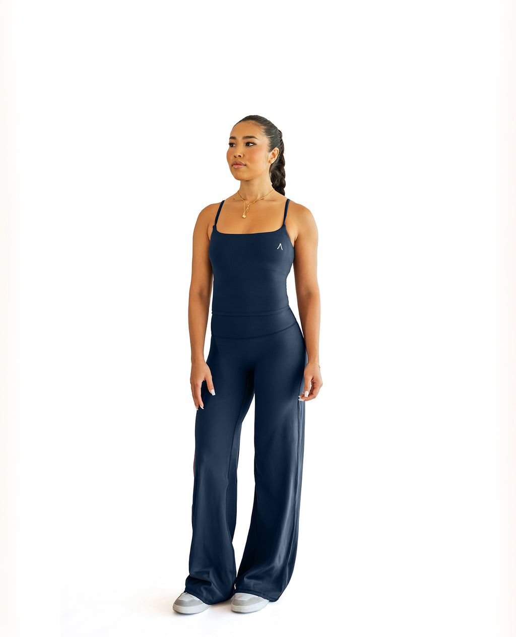 STRAIGHT LEG PANTS