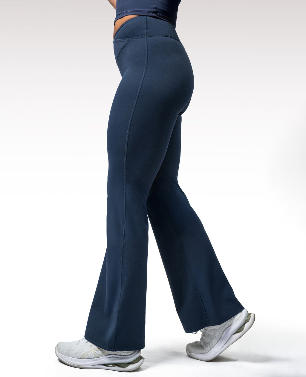 Soft Motion Flared Bottoms